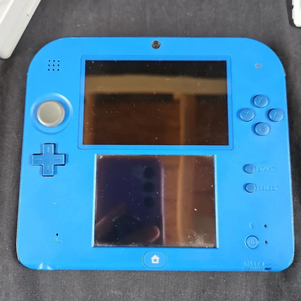 Nintendo DSi Handheld System - Blue With Six Games